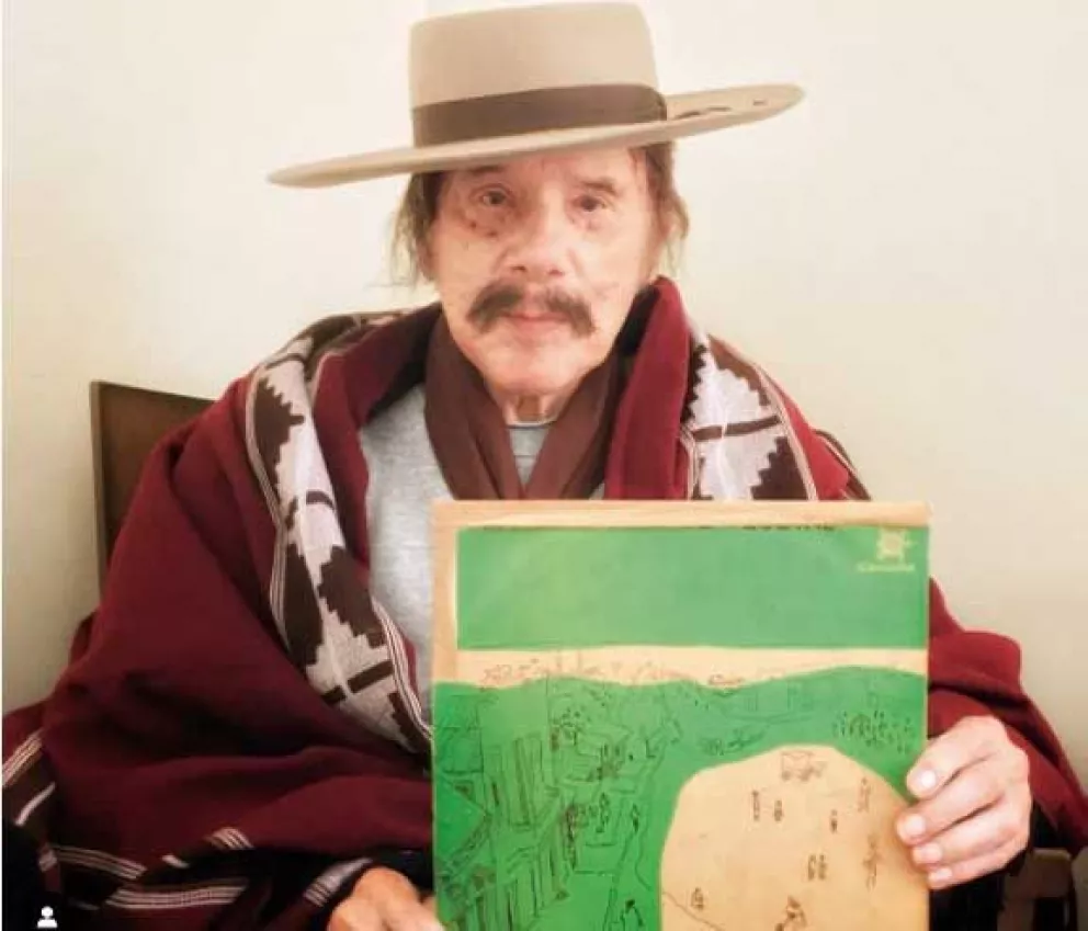 Ramón Ayala cumple hoy 95 años y anunció un proyecto de recuperación y digitalización de su obra grabada en vinilo.  Foto: Instagram @ramonayalaelmensu