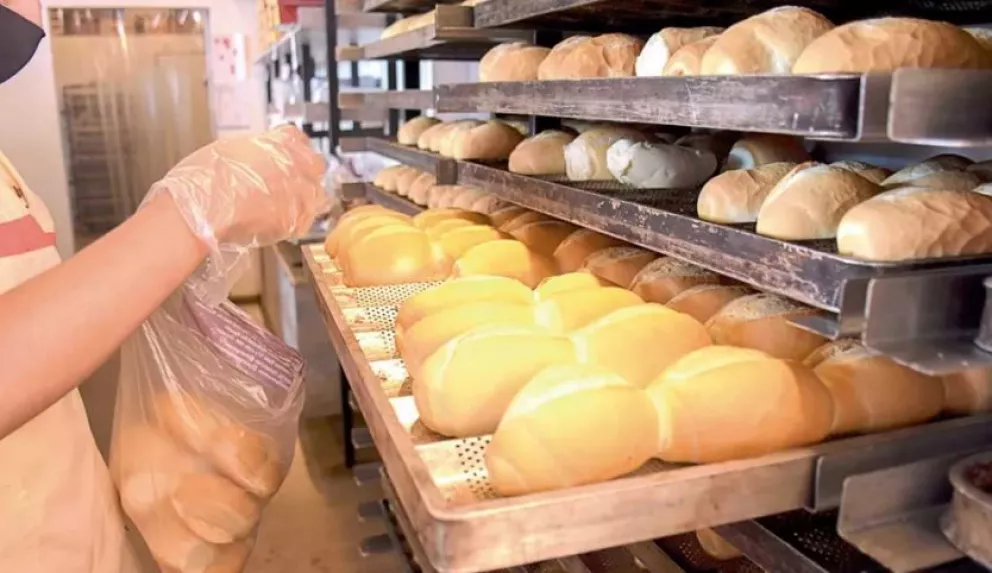 Acuerdan el kilo de pan a $290 hasta fines de septiembre