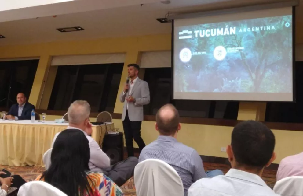 Misiones y Tucumán estrechan lazos para promocionar el turismo