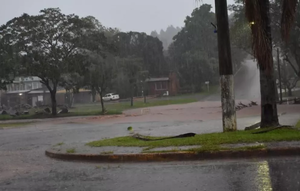 San Pedro: calles anegadas, arroyo desbordado y viviendas inundadas a consecuencia de la intensa lluvia
