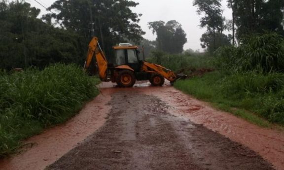 En Montecarlo hay seis familias afectadas por el temporal y continan con el relevamiento