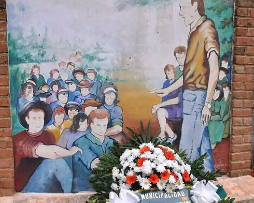 Día de la Memoria: en Los Helechos recordaron a Peczak