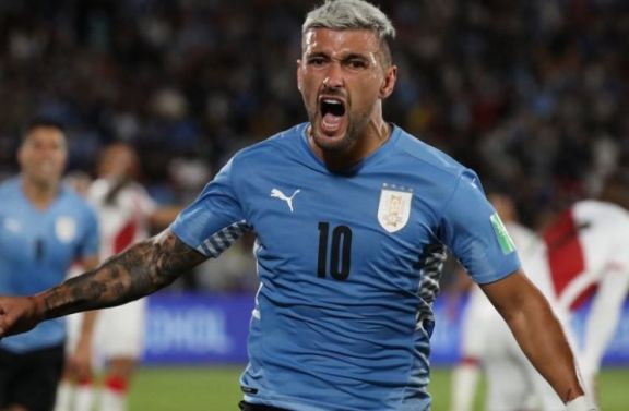 Uruguay le ganó a Perú y clasificó al Mundial de Qatar