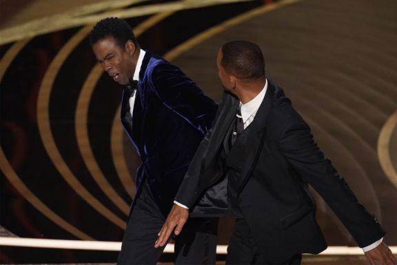 Will Smith le pegó a Chris Rock  por un chiste en la entrega de los Oscar