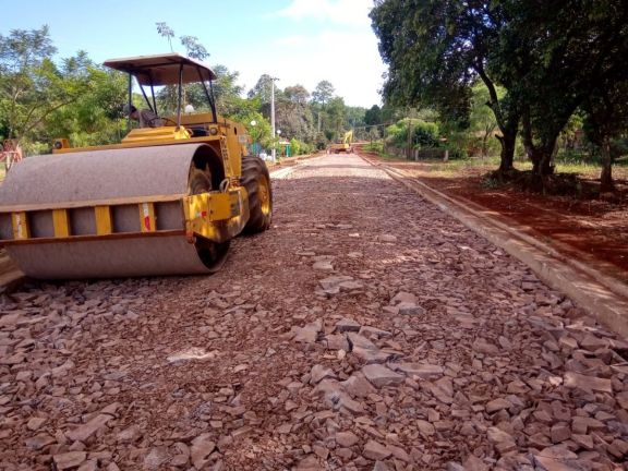 Avanzan los trabajos de pavimentación sobre el acceso norte a Tobuna