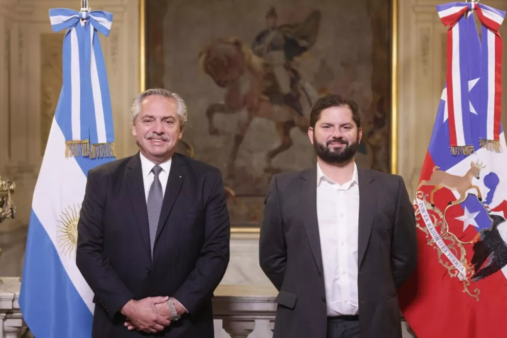 El Presidente recibió a su par chileno, Gabriel Boric, en la Casa Rosada