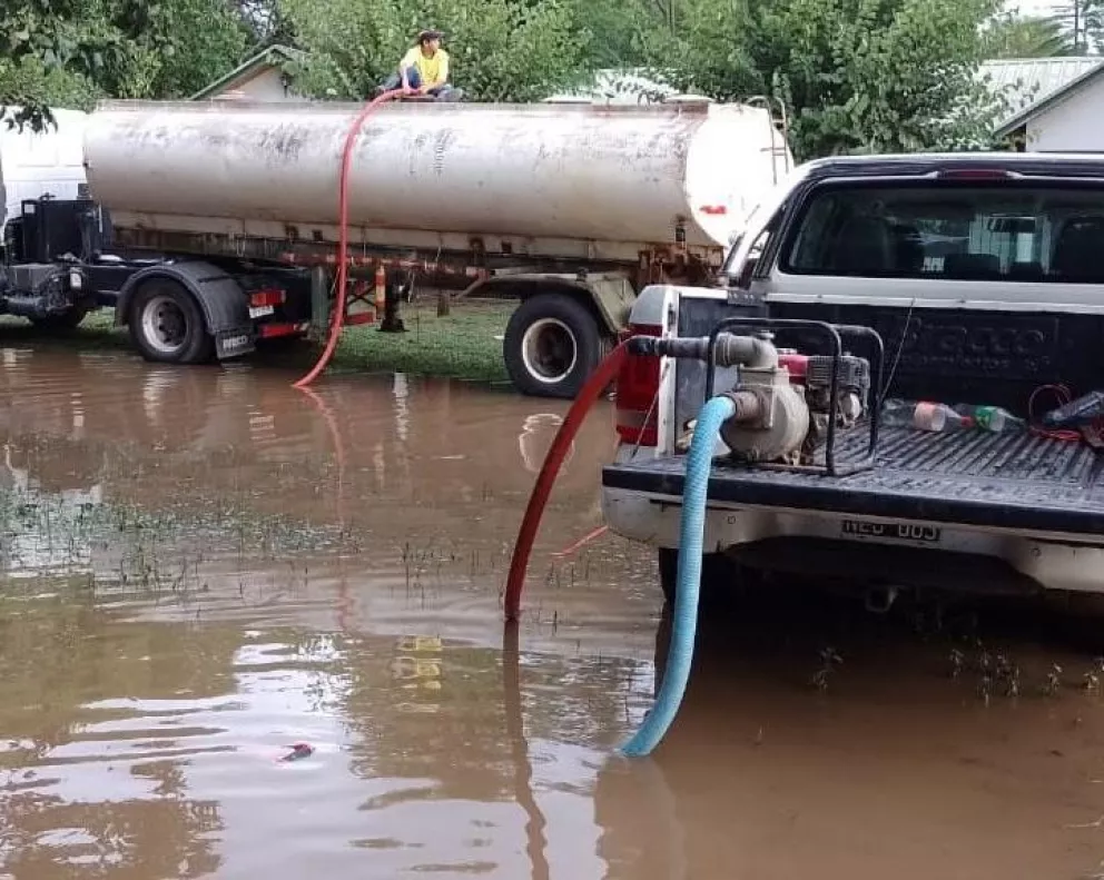 Más de 40 familias afectadas por las intensas lluvias en Ituzaingó