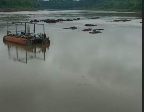 La suba del nivel del río Paraná da previsibilidad al abastecimiento de agua en Puerto Esperanza