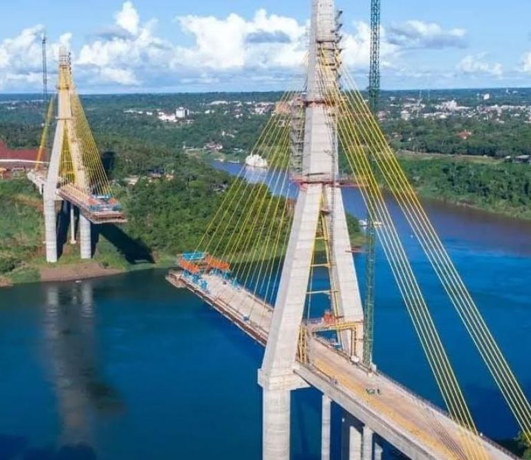 Puente Presidente Franco – Foz de Iguazú, a menos de 200 metros de unirse |  EL TERRITORIO noticias de Misiones