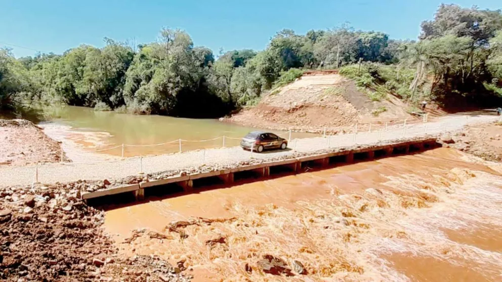 Habilitaron el tránsito sobre el puente provisorio del arroyo Pindaytí 