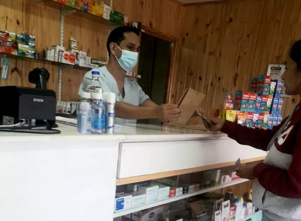 Escasean farmacias en los pueblos y la mayoría se concentra en Posadas
