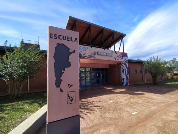 Escándalo en Eldorado: denuncian a docente por abuso sexual