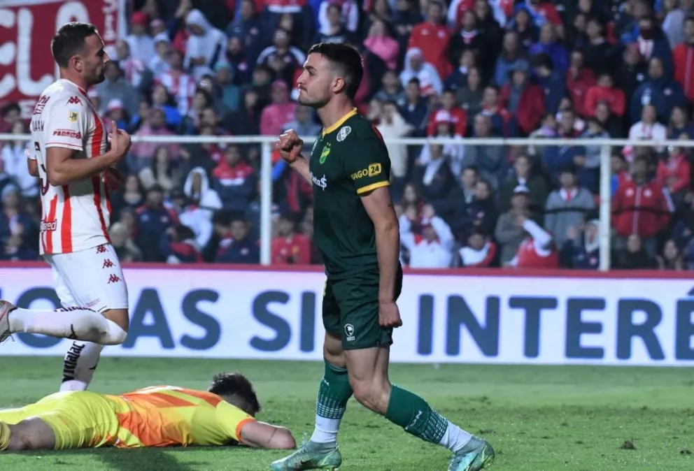 Godoy Cruz y Defensa volvieron al triunfo en la Copa Liga Profesional 