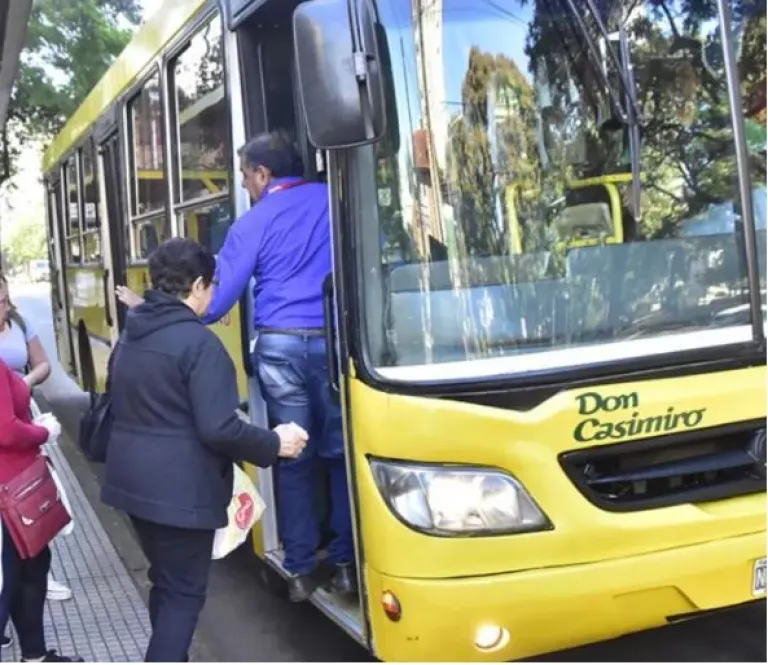 Frenan el paro de colectivos con una medida del Ministerio de Trabajo de la Nación