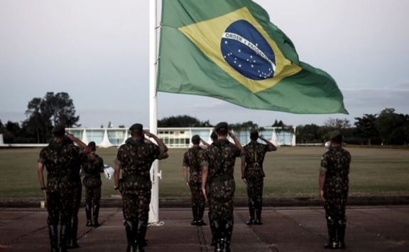 Las FFAA de Brasil aseguraron que actuarán dentro su competencia durante las elecciones