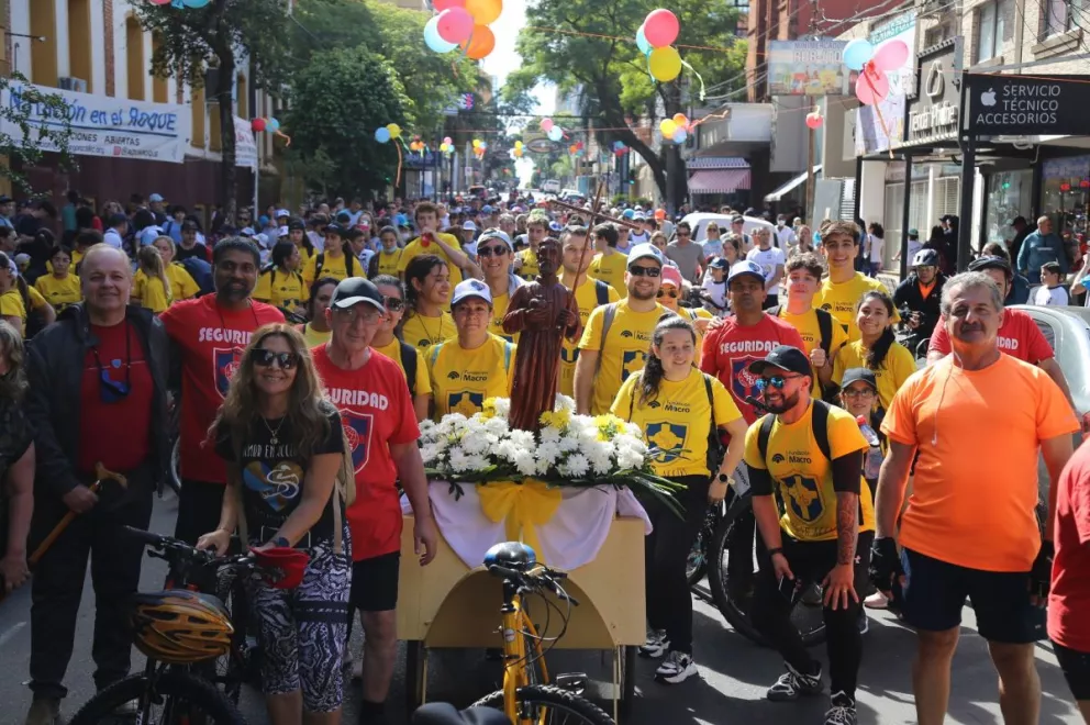 Luego de dos años se volvió a realizar la bicicleteada solidaria del Roque González