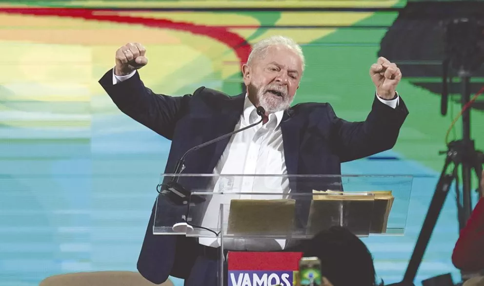 Lula lanzó su candidatura y convocó a “restaurar la soberanía” de Brasil